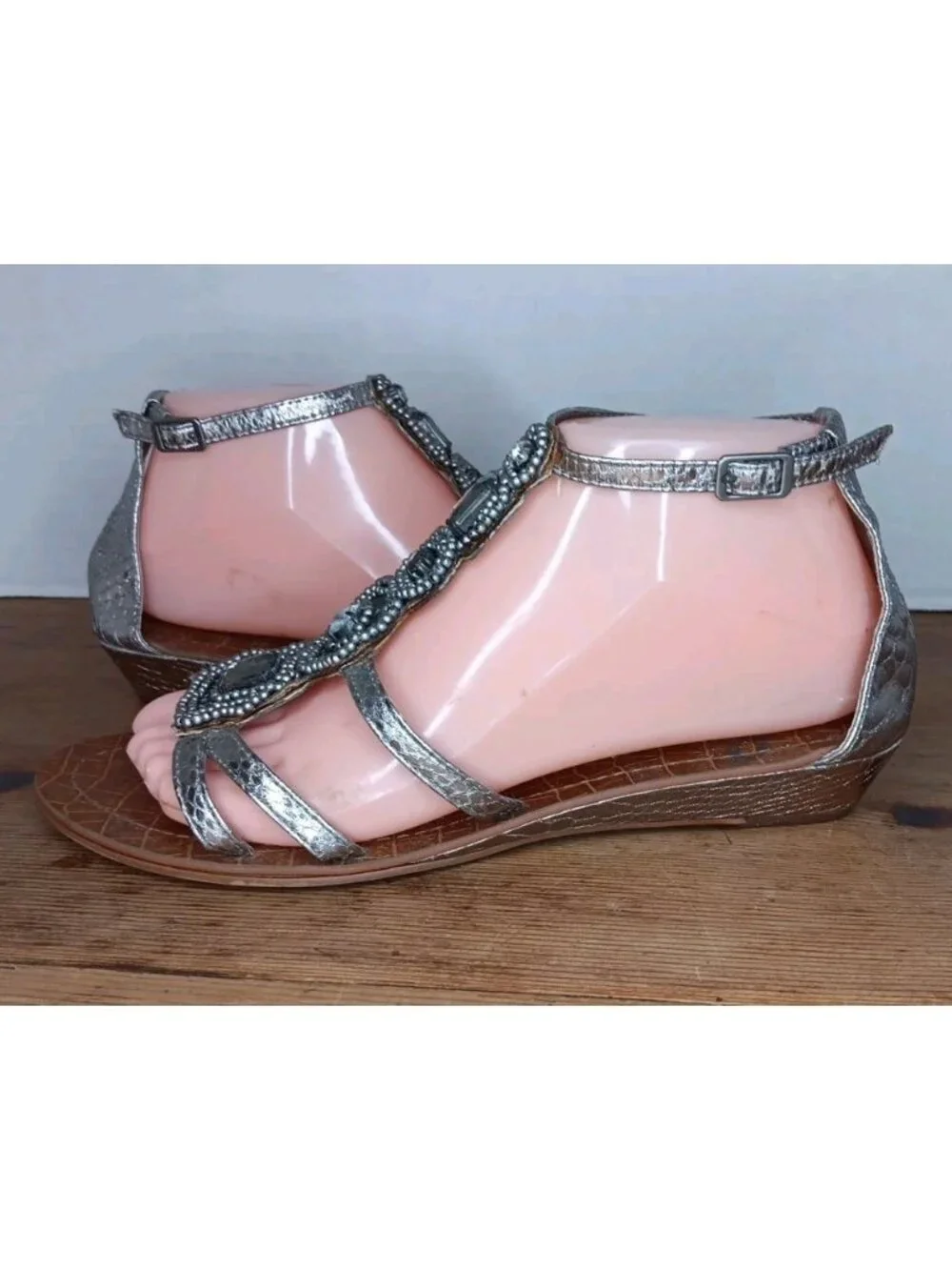 Sam Edelman Daley Sandal Womens 7.5 Silver Bling Rhinestone Beaded Summer Vacay - Picture 3 of 8